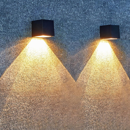 LUMORA™ OutdoorGlow Solar Wall Sconce – Modern Waterproof Solar LED Outdoor Lights with Elegant Architectural Design, Automatic Night Illumination & Premium Exterior Décor for Patio, Garden & Entryway